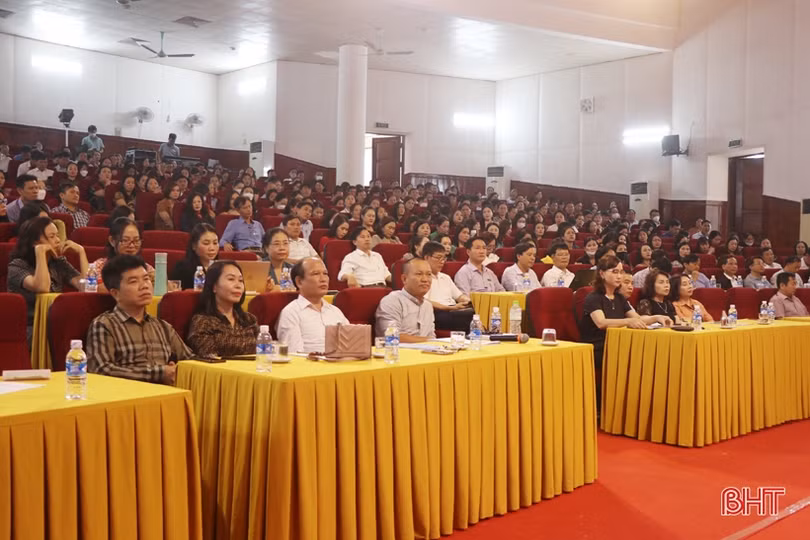 Hà Tĩnh phát động phong trào xây dựng trường học hạnh phúc