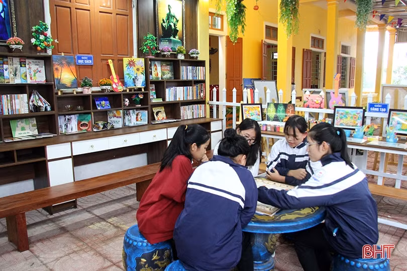 Nghi Xuân khánh thành phòng đọc sách và lớp học ngoại ngữ, vi tính miễn phí