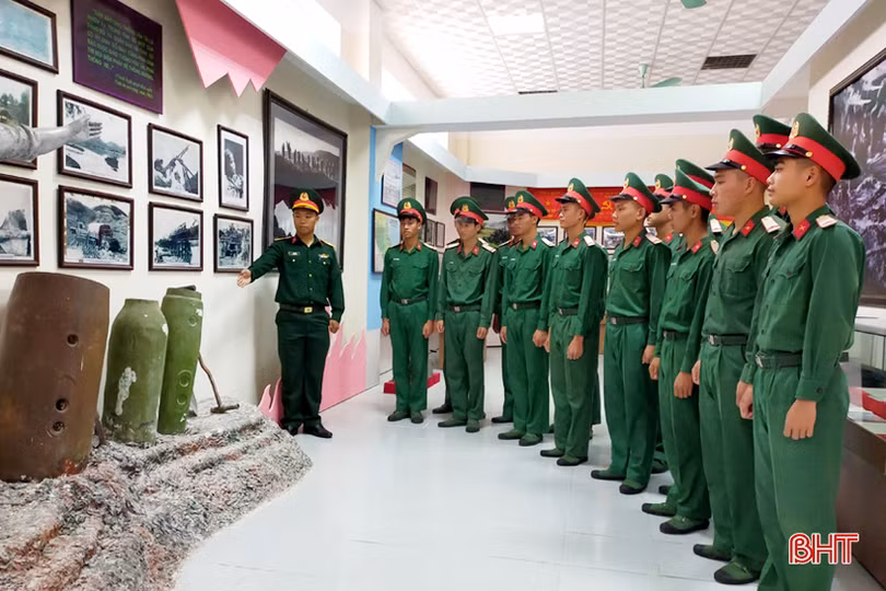 LLVT Hà Tĩnh xây dựng đơn vị văn hóa “Đẹp người - đẹp doanh trại - đẹp tình quân dân”