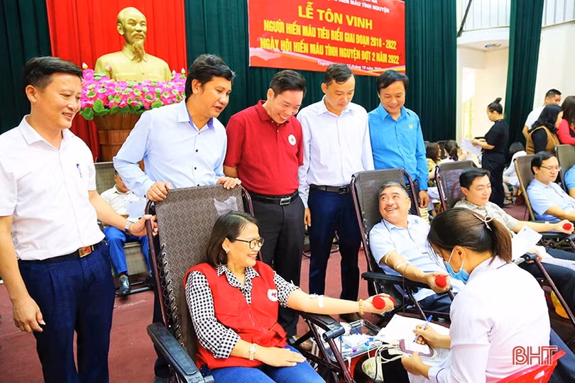 Tiếp nhận 315 đơn vị máu tại ngày hội hiến máu tình nguyện ở Thạch Hà