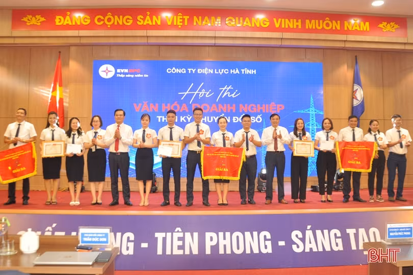 Công ty Điện lực Hà Tĩnh tổ chức thành công hội thi văn hóa doanh nghiệp trong thời kỳ chuyển đổi số