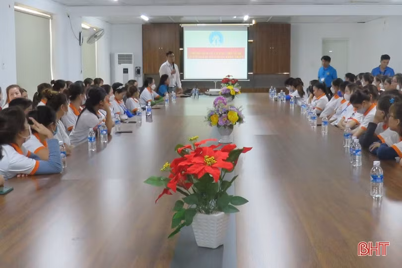 Công đoàn Hà Tĩnh sôi nổi các hoạt động kỷ niệm ngày Phụ nữ Việt Nam