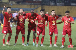 Bất ngờ 4 cái tên chia tay Hồng Lĩnh Hà Tĩnh 
