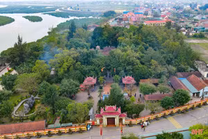 Đền thiêng bên cửa biển, nơi lưu dấu “Nữ trung hào kiệt” 