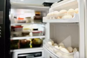 7 thực phẩm 'cấm kỵ' đặt ở cánh cửa tủ lạnh
