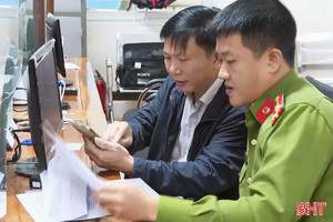 Nỗ lực làm sạch dữ liệu trên giấy phép lái xe cho người dân