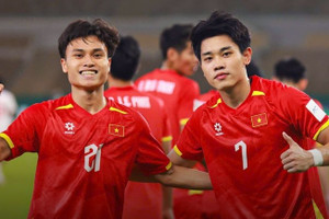 Thắng kịch tính UAE, U23 Việt Nam vào bán kết giải châu Á sau 8 năm