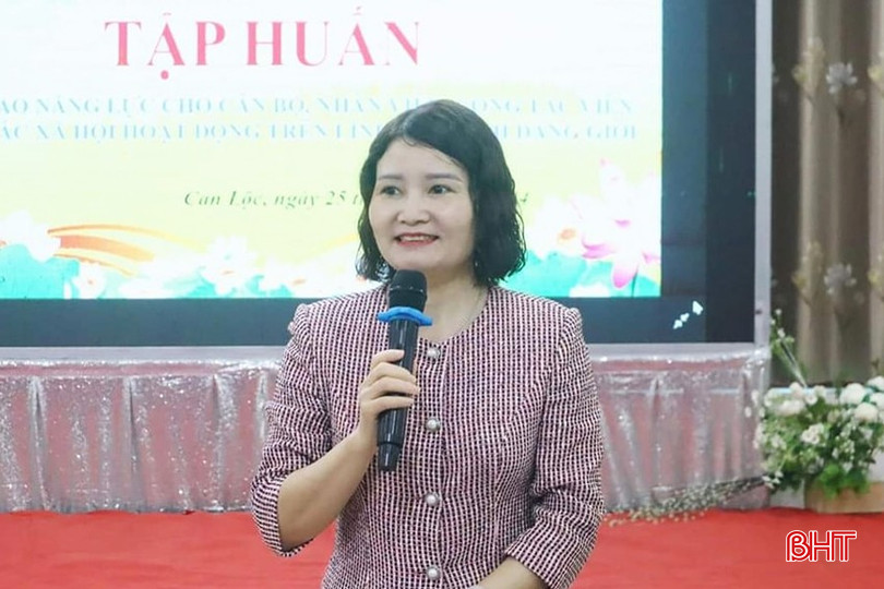 Huyện Can Lộc phối hợp tổ chức tập huấn nâng cao năng lực cho đội ngũ cán bộ, nhân viên và cộng tác viên công tác xã hội về bình đẳng giới. bqbht_br_x8.jpg