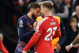 Chuyện gì đang xảy ra với Manchester United?
