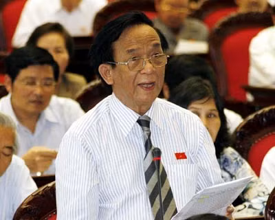 Đại biểu Nguyễn Lân Dũng. Ảnh: TTXVN.