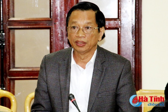 Bí thư Huyện ủy Hương Sơn Nguyễn Quốc Lập: Từ 26/3 – 4/4, toàn huyện tập trung cao điểm chiến dịch làm GTNT, thiết thực chào mừng bầu cử. Huyện cũng tập trung chỉ đạo quyết liệt, phấn đấu đưa 3 xã về đích NTM 2016. Bí thư Huyện ủy Hương Sơn Nguyễn Quốc Lập: Từ 26/3 – 4/4, toàn huyện tập trung cao điểm chiến dịch làm GTNT, thiết thực chào mừng bầu cử. Huyện cũng tập trung chỉ đạo quyết liệt, phấn đấu đưa 3 xã về đích NTM 2016.