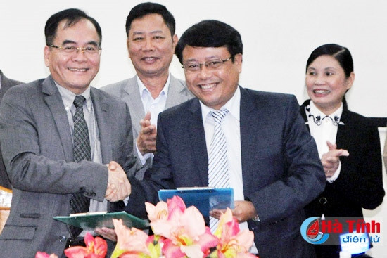 Ký kết thực hiện các nội dung theo kết kết luận của Thường trực Liên minh HTX Việt Nam.