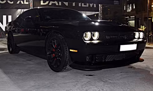 Chiếc Dodge Challenger SRT Hellcat đời mới độc nhất tại Việt Nam. Ảnh: Nhân Đào