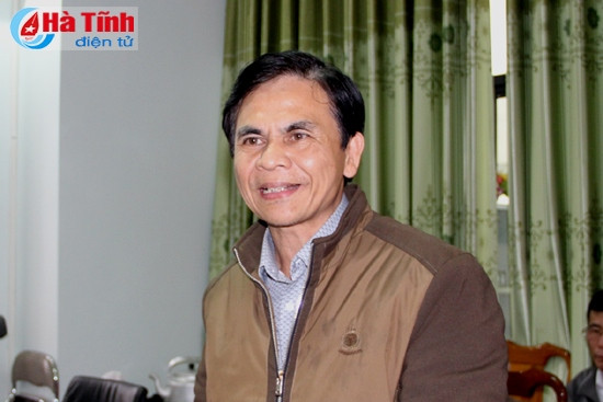 Ông Trần Huy Oánh – Phó Giám đốc Sở NN&PTNT, Phó Chánh văn phòng điều phối NTM tỉnh cho rằng, hiện nay, hiệu quả hoạt động của một số nhà văn hoá thôn còn thấp. Ông Trần Huy Oánh – Phó Giám đốc Sở NN&PTNT, Phó Chánh văn phòng điều phối NTM tỉnh cho rằng, hiện nay, hiệu quả hoạt động của một số nhà văn hoá thôn còn thấp.