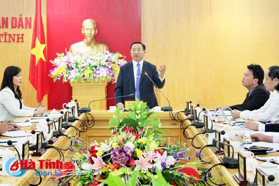 Bí thư Tỉnh ủy – Chủ tịch UBND tỉnh Lê Đình Sơn yêu cầu các đơn vị tập trung thực hiện theo chương trình kế hoạch khung, tiếp tục thực hiện 5 đề án trọng tâm Bí thư Tỉnh ủy – Chủ tịch UBND tỉnh Lê Đình Sơn yêu cầu các đơn vị tập trung thực hiện theo chương trình kế hoạch khung, tiếp tục thực hiện 5 đề án trọng tâm