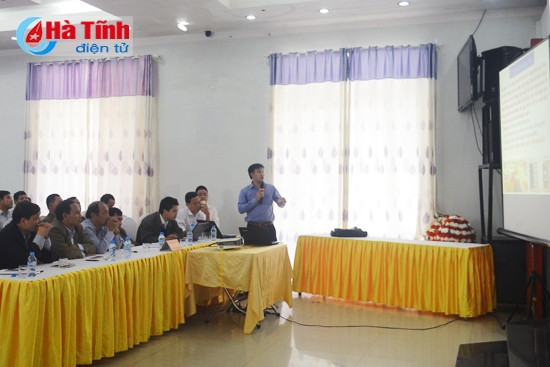 Phổ biến các văn bản pháp luật liên quan đến sản xuất, kinh doanh giống, chăn nuôi