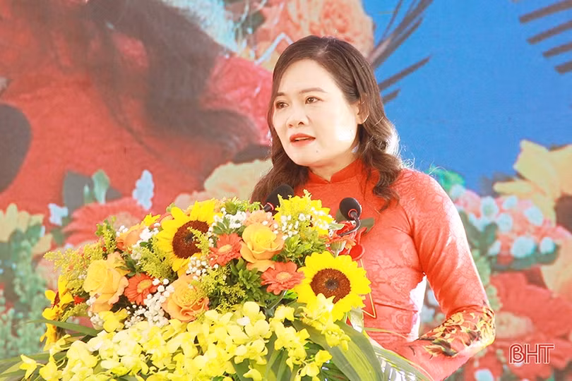 Trường THPT Nghi Xuân kỷ niệm 20 năm thành lập