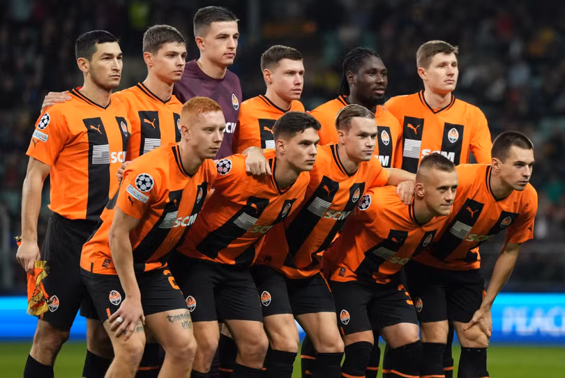 8 CLB lớn rớt xuống Europa League 2022/23