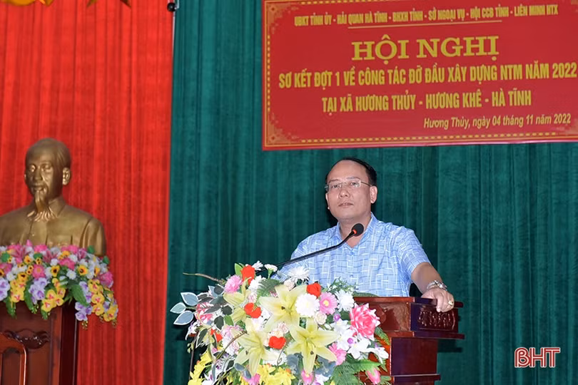 Hỗ trợ xã Hương Thủy nâng chất các tiêu chí NTM