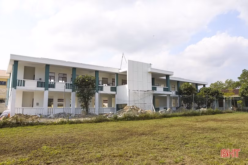 Trường làng ở Hà Tĩnh xây dựng “trường học hạnh phúc”