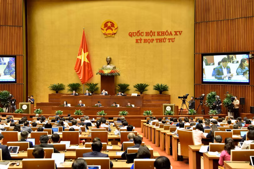 Quốc hội chất vấn thành viên Chính phủ nhiều nội dung quan trọng