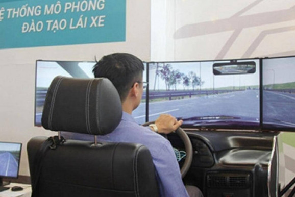 Người học lái xe ô tô bắt buộc phải luyện tập trên cabin ảo ảnh 1 Người học lái xe ô tô bắt buộc phải luyện tập trên cabin ảo