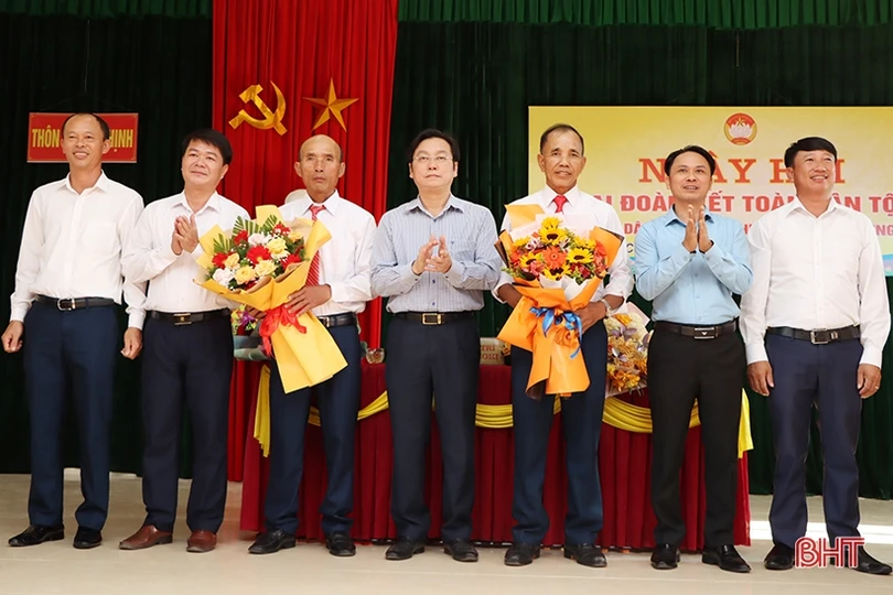 Lãnh đạo Hà Tĩnh chung vui Ngày hội Đại đoàn kết toàn dân tộc ở các địa phương