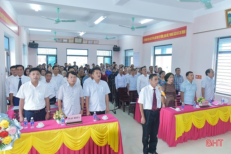 Lãnh đạo Hà Tĩnh chung vui Ngày hội Đại đoàn kết toàn dân tộc ở các địa phương