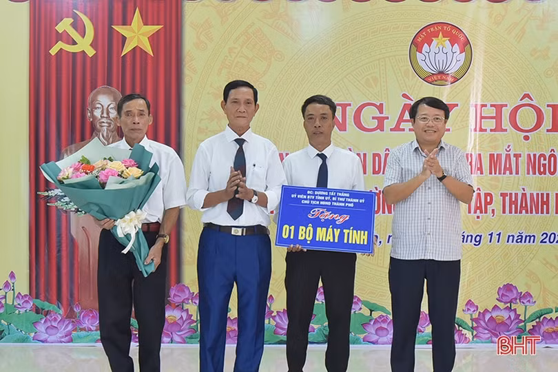 Lãnh đạo Hà Tĩnh chung vui Ngày hội Đại đoàn kết toàn dân tộc ở các địa phương