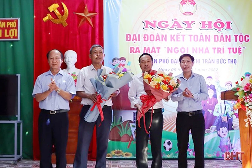 Lãnh đạo Hà Tĩnh chung vui Ngày hội Đại đoàn kết toàn dân tộc ở các địa phương