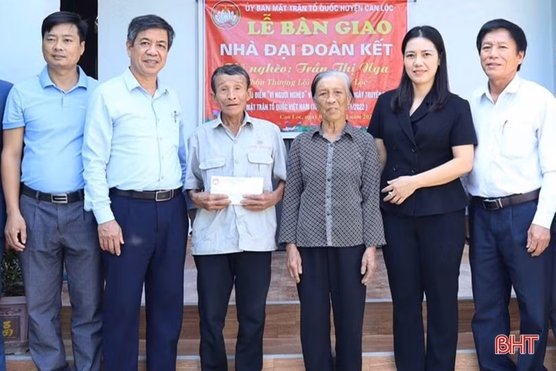 Làm nhà đại đoàn kết, hỗ trợ sinh kế cho hộ nghèo ở Can Lộc