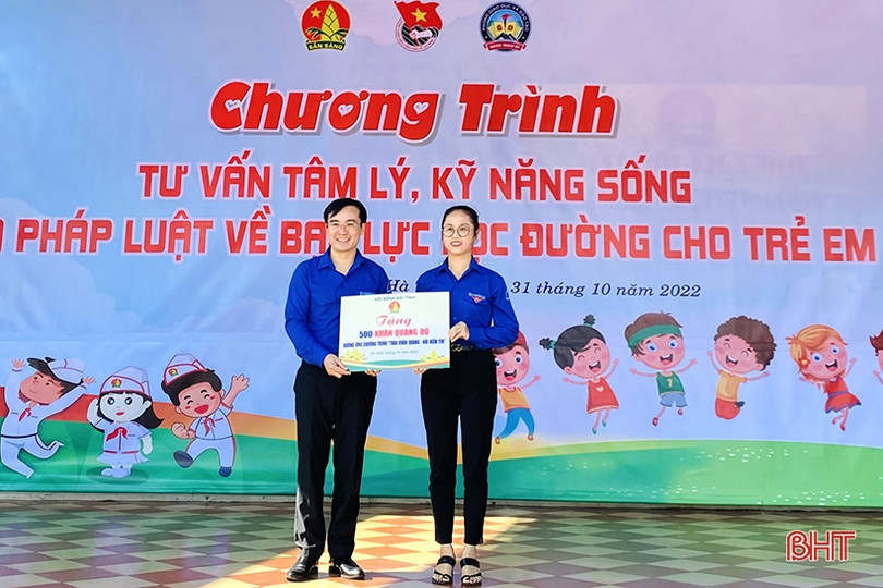 Tư vấn pháp luật về bạo lực học đường cho trẻ em Hà Tĩnh