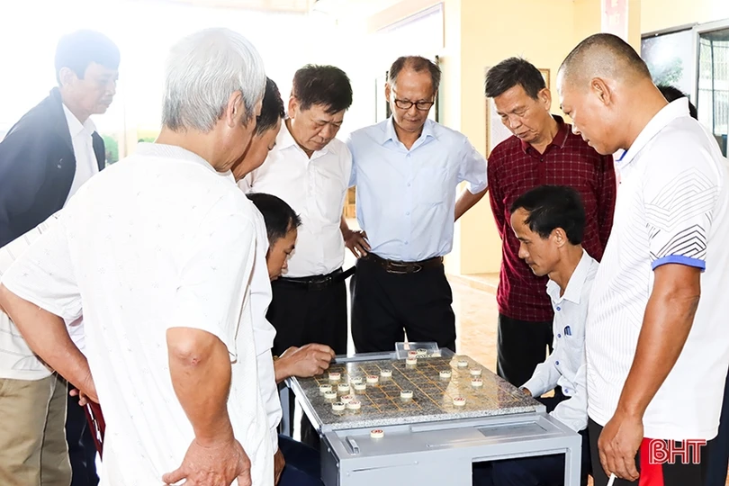 Lãnh đạo Hà Tĩnh chung vui Ngày hội Đại đoàn kết toàn dân tộc ở các địa phương