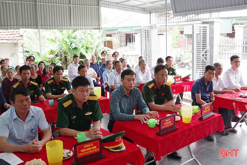 Đại biểu tham dự lễ khánh thành. 6-2259.jpg