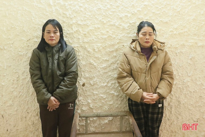 Đối tượng Thân Thị Thành (bên trái) và Thân Thị Hường. Đối tượng Thân Thị Thành (bên trái) và Thân Thị Hường.