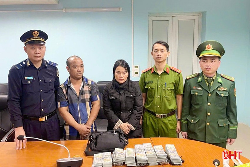 Tang vật bị thu giữ. bqbht_br_luc-luong-chuc-nang-thu-giu-tang-vat-230000-usd.jpg