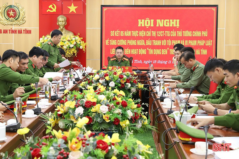 Đại tá Phạm Thanh Phương - Phó Giám đốc Công an tỉnh, Thủ trưởng Cơ quan CSĐT chủ trì hội nghị. bqbht_br_cac-dai-bieu-tham-du-hoi-nghi.jpg
