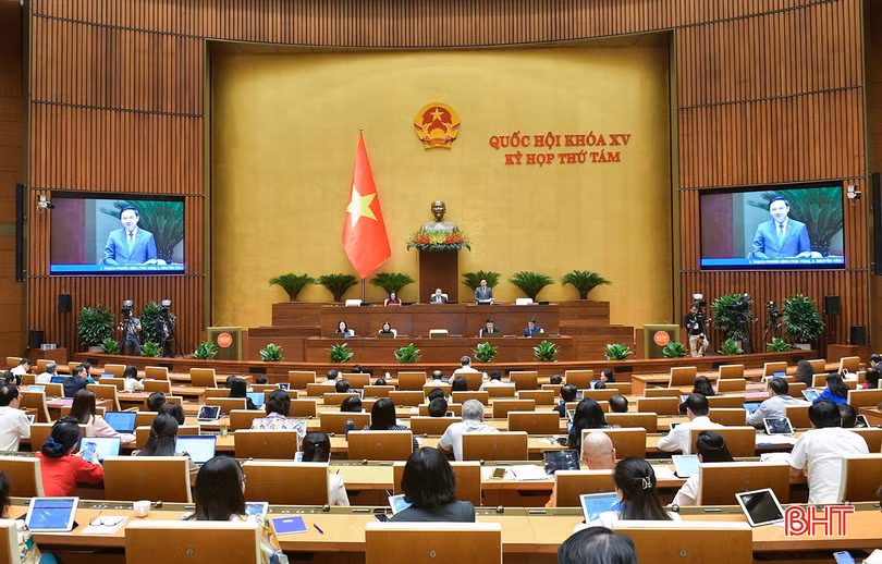 Toàn cảnh phiên họp.