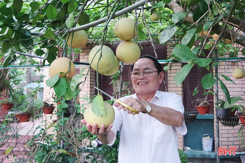 Thiếu tướng Hoàng Trọng Tình, nguyên Phó Chính ủy Quân khu 4 trong cuộc sống đời thường. bqbht_br_3.jpg