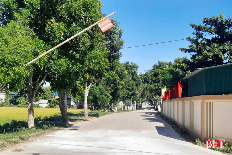 Các chốt được lập để kiểm soát dịch trên địa bàn xã Tân Lâm Hương. z5757847086997_fde05f110f01d678b10ad94e3c42416a.jpg