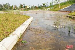 Người dân “ngại” đến tiểu công viên ở phường Nam Hồng Lĩnh