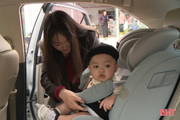 Ghế an toàn cho trẻ, tại sao phụ huynh vẫn ngại?