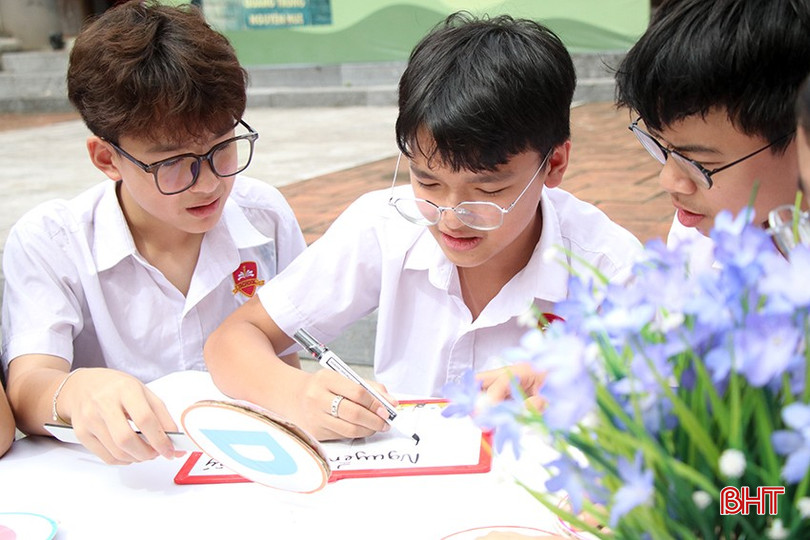 Môi trường học tập tại iSchool Hà Tĩnh còn được truyền cảm hứng bởi những hoạt động ngoại khóa. bqbht_br_i6.jpg