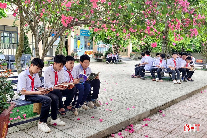 Không gian thư viện xanh của Trường THCS Hương Trà (Hương Khê). bqbht_br_13.jpg