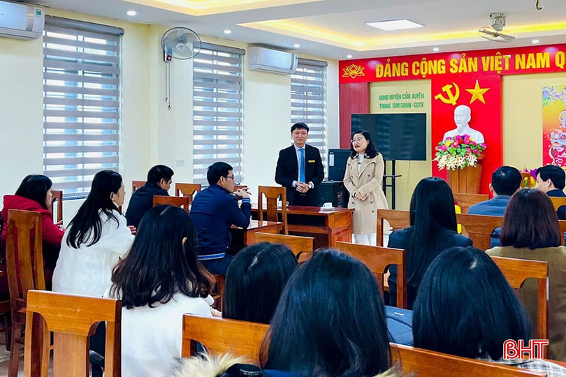 Lãnh đạo Sở GD&ĐT kiểm tra tình hình thực tế tại Trung tâm GDNN-GDTX huyện Cẩm Xuyên. bqbht_br_13.jpg