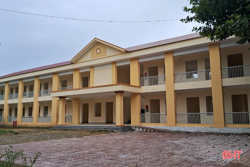 Công trình nhà học của Trường TH&THCS Sơn Hồng (Hương Sơn) dự kiến bàn giao trước năm học mới. 1.1.jpg