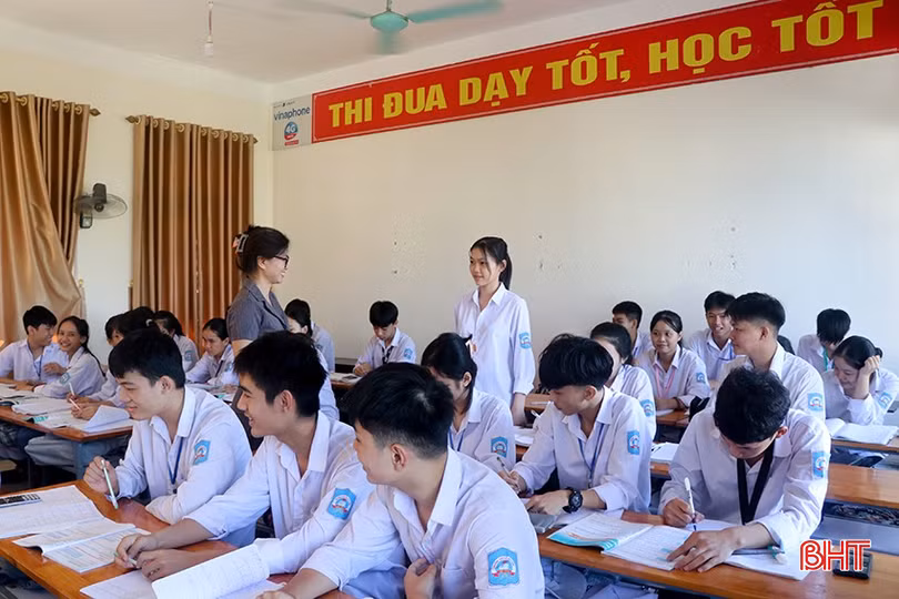 Đoàn ĐBQH Hà Tĩnh đã tổ chức lấy ý kiến đối với cử tri ngành Giáo dục Hà Tĩnh liên quan đến dự thảo Luật Nhà giáo.