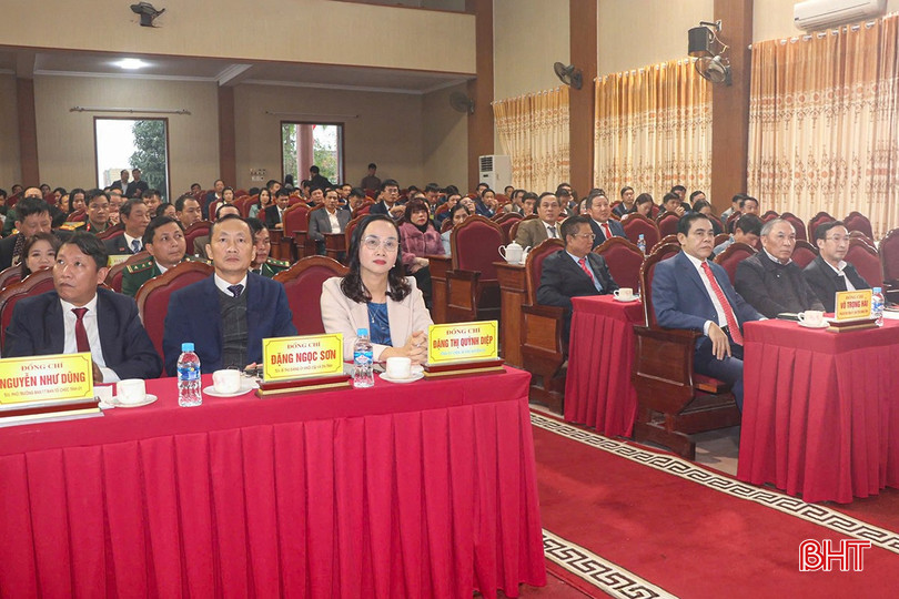 Đại biểu tham dự buổi gặp mặt. bqbht_br_11.jpg