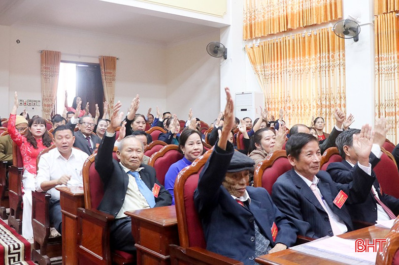 Đại hội bầu Ban Chấp hành Hội Khuyến học – Cựu giáo chức Can Lộc khóa VI nhiệm kỳ 2024 – 2029. bqbht_br_11.jpg