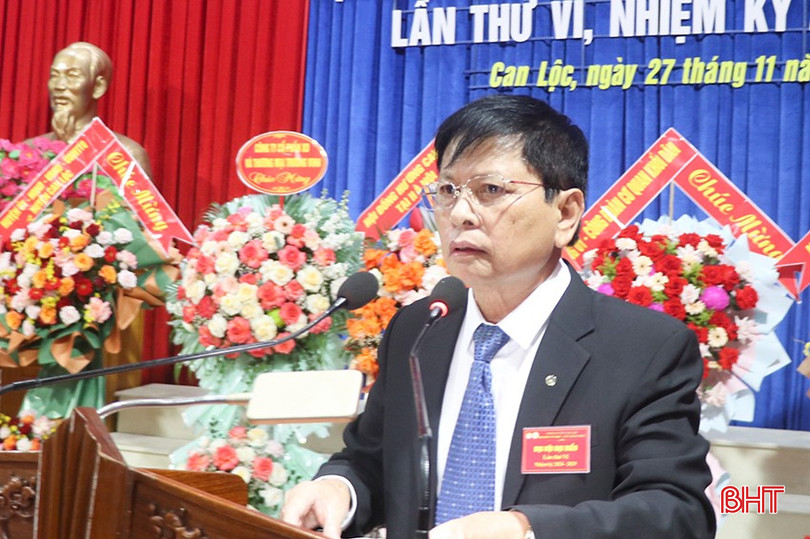Ông Võ Đức Đại - Phó Chủ tịch Hội Khuyến học huyện Can Lộc nhiệm kỳ 2019 - 2024 báo cáo tổng kết hoạt động hội. bqbht_br_14.jpg